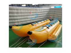 Style fort couleur blanche banane gonflable bateau 5 coureurs pour le prix de gros,traîneaux à eau banane
