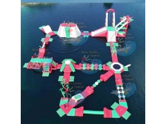 parc aquatique gonflable flottant
